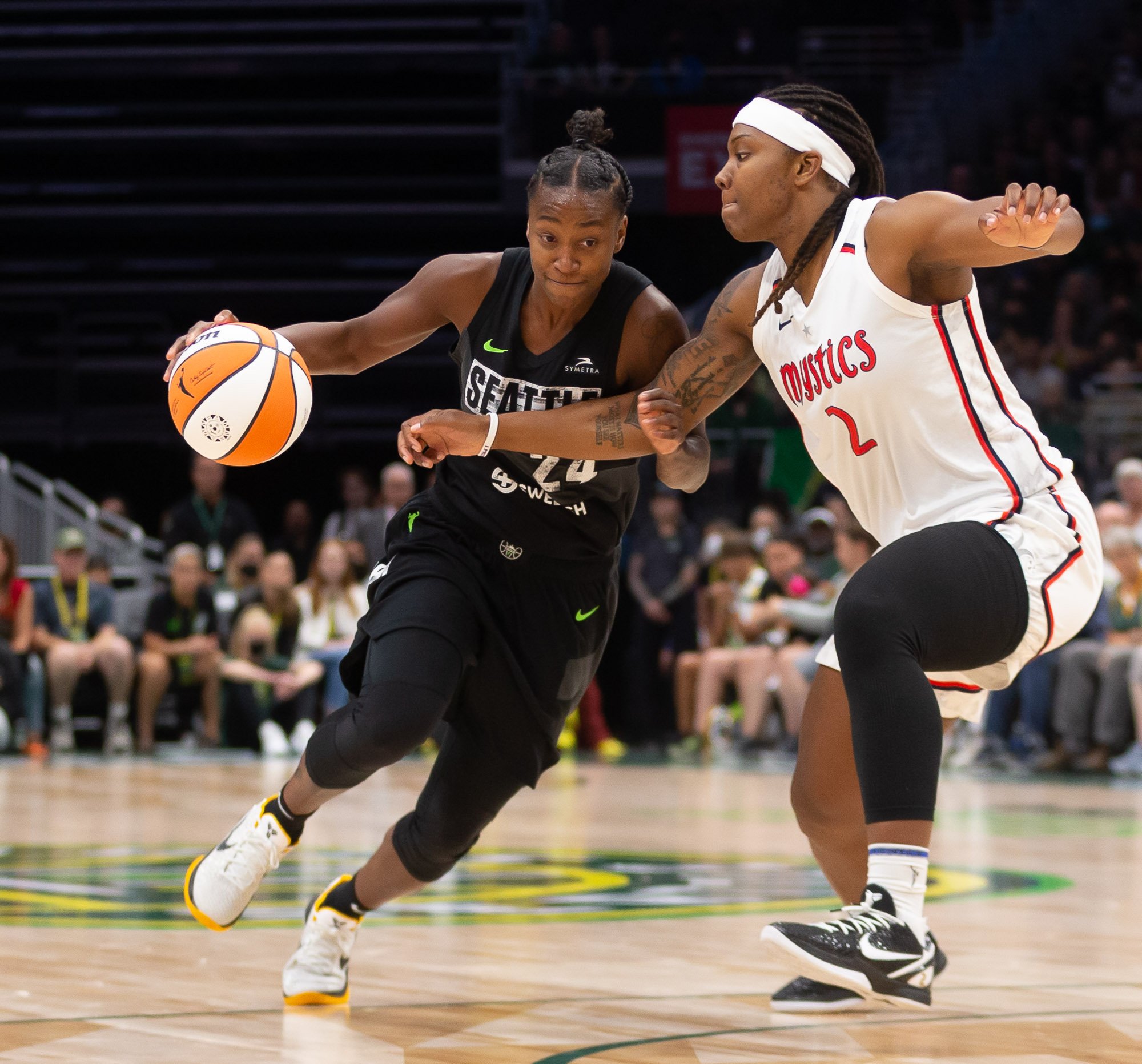 WNBA Trois joueuses emblématiques prolongent jusqu'en 2025 ! Postup