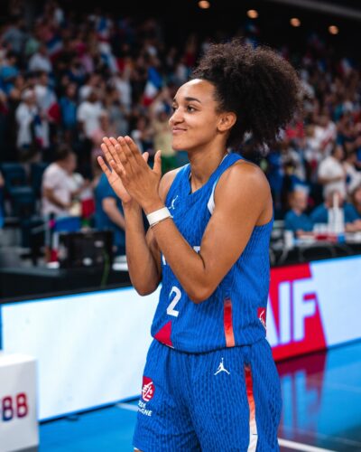 Source Facebook officiel Equipe de France Féminine Basket