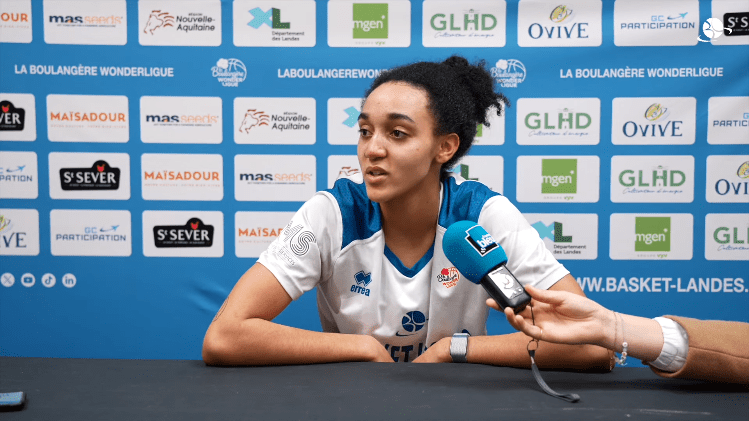 https://www.postup.fr/wp-content/uploads/2024/12/LFB_2024-2025_Leila-LACAN-Basket-Landes-vs.-La-Roche-Vendee_Basket-Landes.png